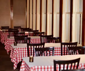bar dining room 